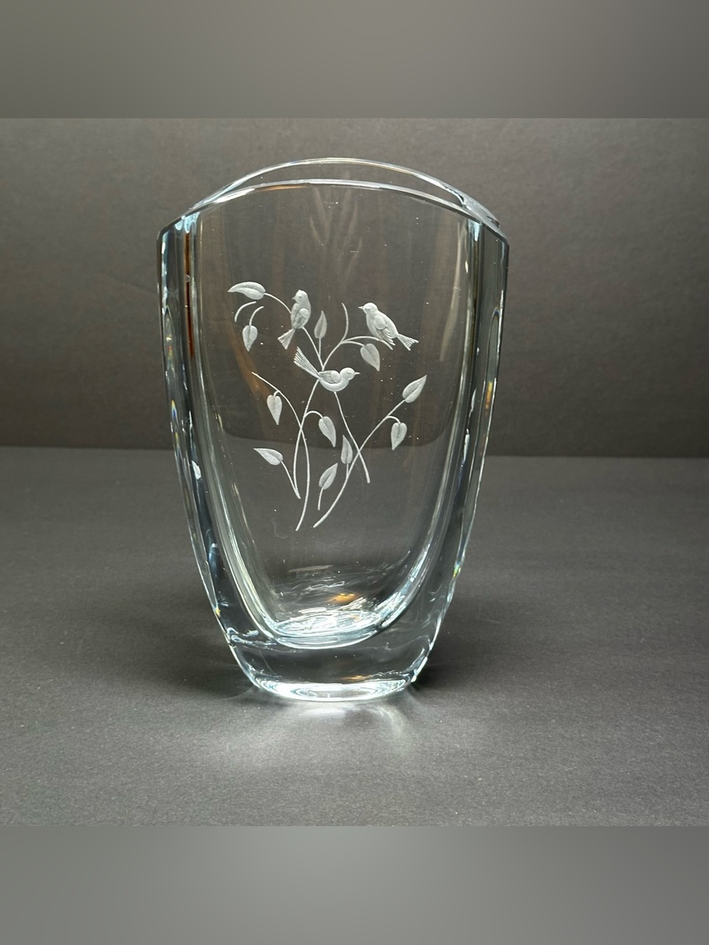 BEAUTIFUL VINTAGE STROMBERGSHYTTAN VASE 7.25" MADE IN SWEDEN Etched Birds Signed